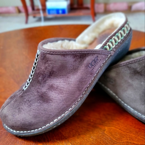 UGG Shoes - UGG Shearing Mules